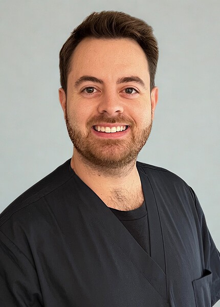 Dr Hugo Patural